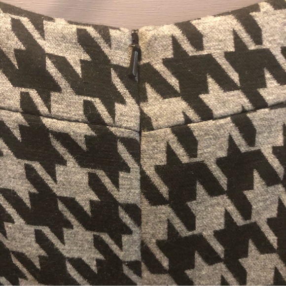 Houndstooth Dress - Picture 5 of 8
